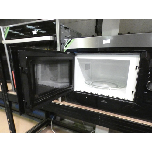 3005 - AEG Microwave (H459xW596xD404) - model:- MBE2658SEM, RRP £407.50 inc. VAT * This lot is subject to V... 