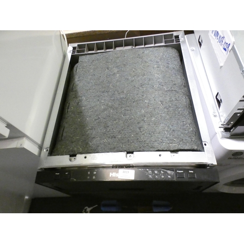 3019 - Hisense Fully Integrated Slimline Dishwasher (H815xW448xD558), RRP £274.17 inc. VAT * This lot is su... 