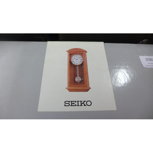 2061 - Seiko pendulum wall clock, boxed