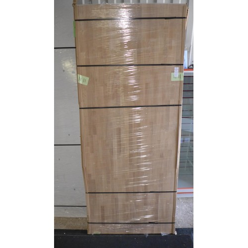 3002 - Solid Oak Breakfast Bar  - 2400x1000x40   * This lot is subject to vat
