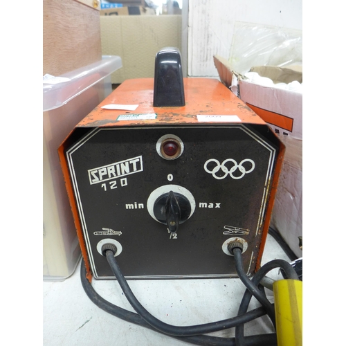 2009 - Sprint 120 arc welding unit with leads
