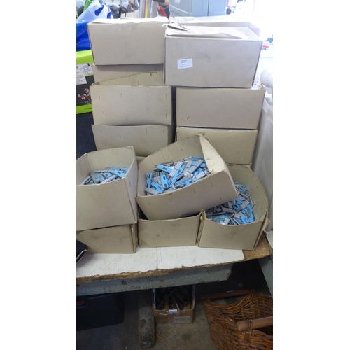 2037 - Approx 5,000 self adhesive wheel weights