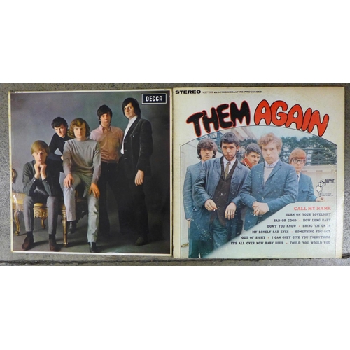 607 - Them, two LP records, Them and Them Again, first pressing, LK4700 (Mono) ARL-6819-4A and PAS71008 (s... 