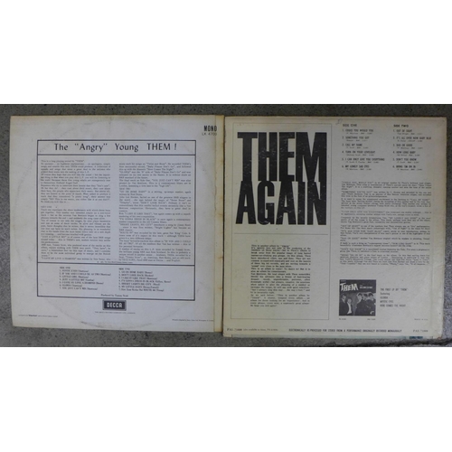 607 - Them, two LP records, Them and Them Again, first pressing, LK4700 (Mono) ARL-6819-4A and PAS71008 (s... 