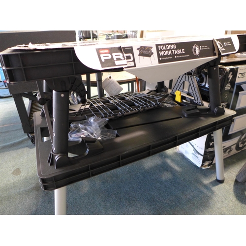3040 - Keter Folding Worktable    (254-80)   * This lot is subject to vat