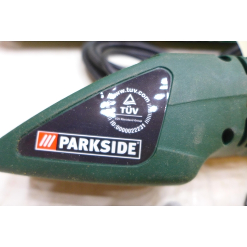 2008 - Parkside 240v power scraper - W