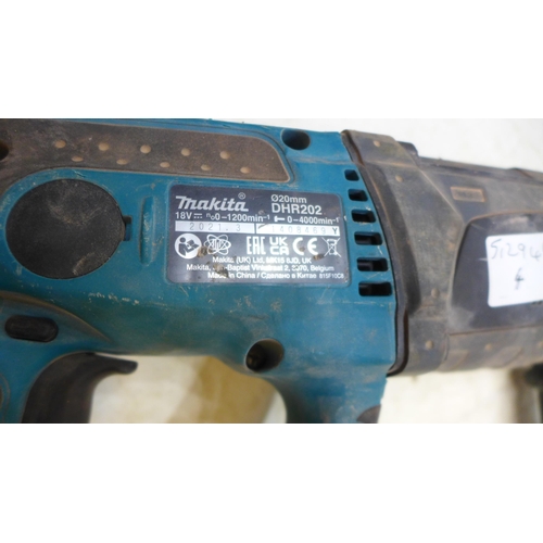 2035 - Makita DHR202 SDS hammer drill - W with battery (no charger)