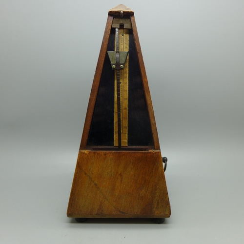 619 - A Maelzel metronome, cover chipped