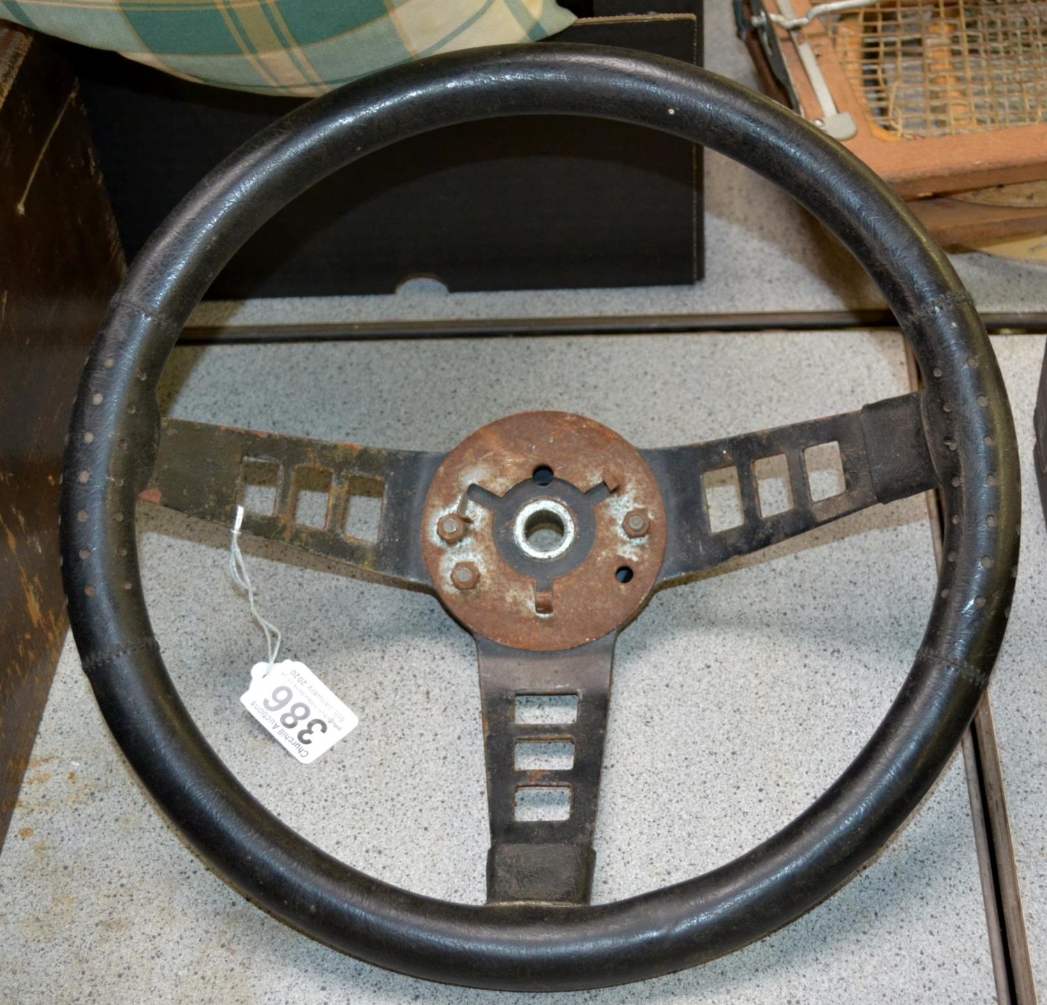 Vintage Steering Wheel   1100041785.JPG