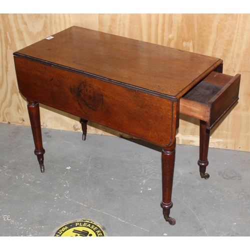 29 - Antique Mahogany Pembroke table with drawer