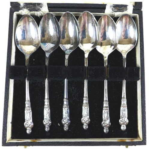 46 - A mixed group of collectables, comprising a cased set of six apostle teaspoons, five de Montfort She... 