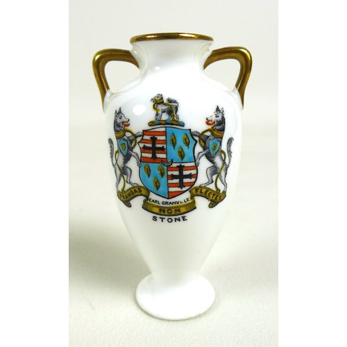 47 - A mixed group of collectables, including a quantity of W.H Goss crested china pieces, a travelling v... 