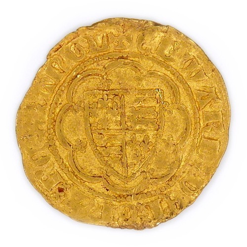 74 - An Edward III gold quarter-noble coin, trans treaty period 1361-1369, cross mint mark, 2.0g, 0.6mm b... 