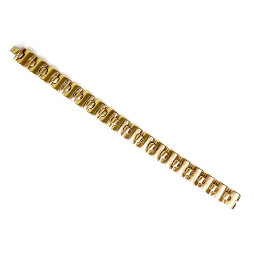 294 - An Italian 18ct gold panel link bracelet, 19.5cm long including clasp by 1.3cm wide, 30.5g.