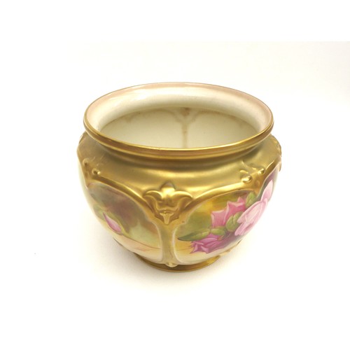 48 - A Royal Worcester quarter lobed small jardiniere, circa 1900s, with painted panels of roses, signed ... 