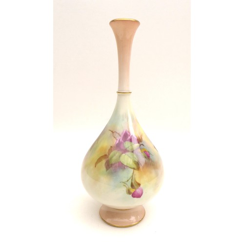 44 - A Royal Worcester bottle vase, painted all round with pink and red roses in full bloom, dated 1911, ... 