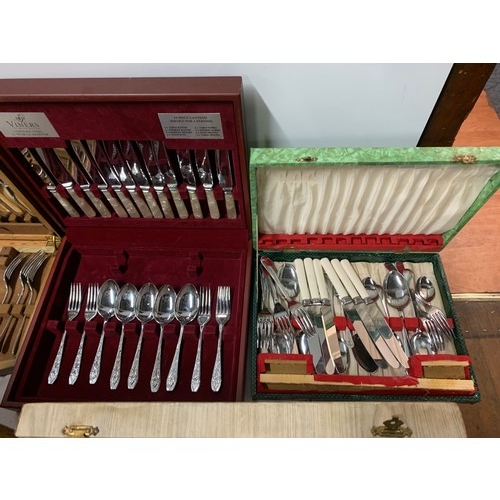 12 - Large collection of vintage cutlery sets in fitted cases to include Viners etc.