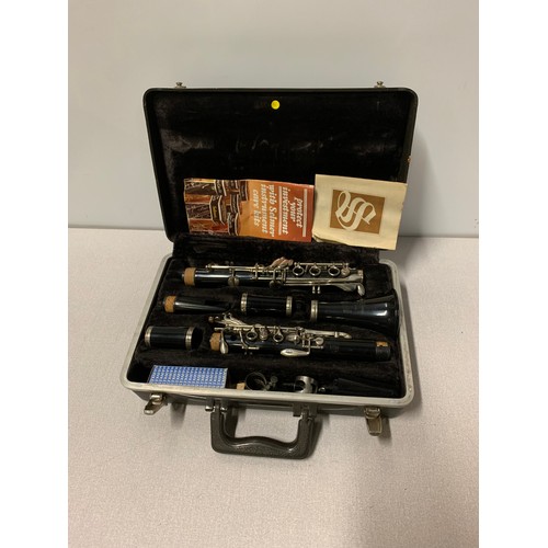 39 - Selmer clarinet in fitted case.