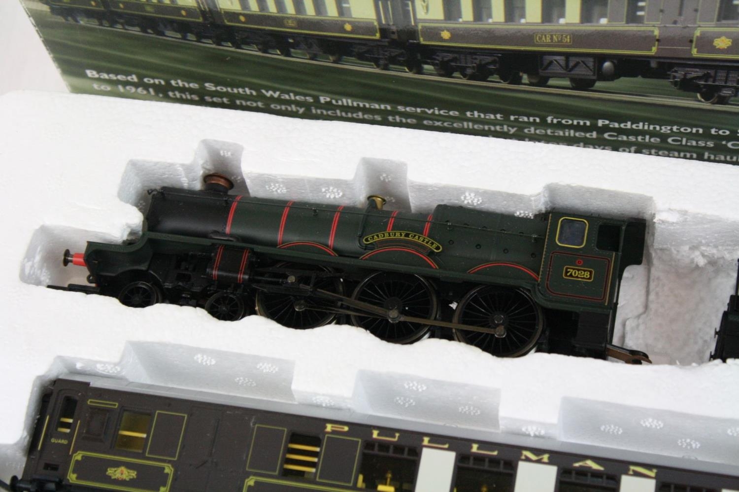Boxed Hornby R1048 The Western Pullman electric train set complete with Cadbury Castle c