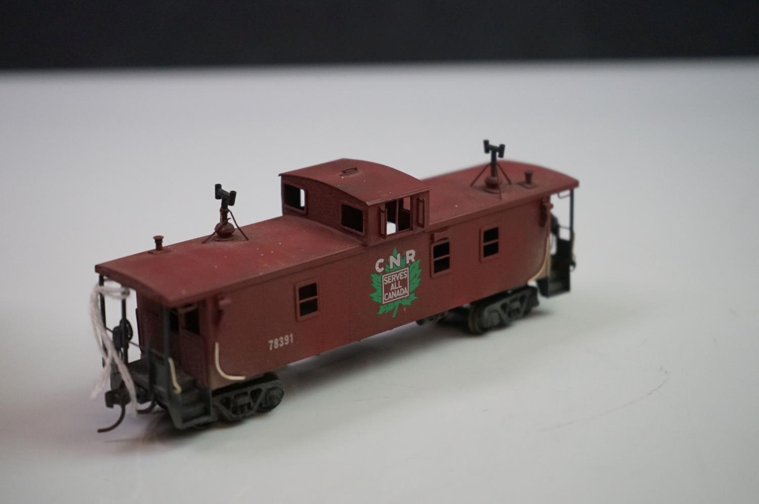 Three boxed HO gauge brass Caboose models to include 2 x CNR Modern