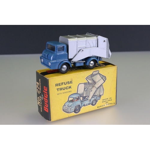 1093 - Two boxed Budgie diecast models to include 302 BOAC Cabin Service Lift Truck & 274 Refuse Truck, plu... 