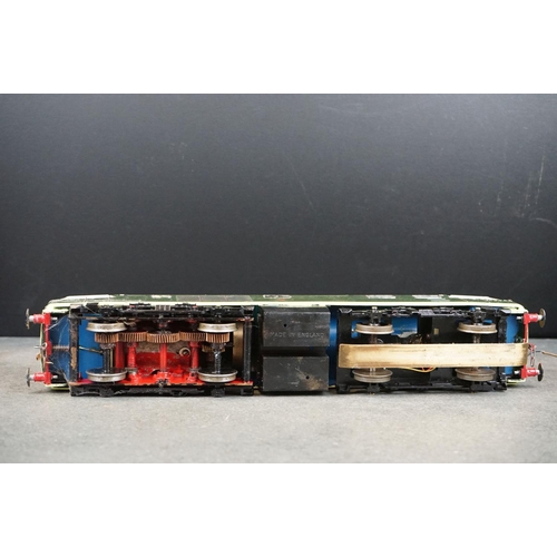 15 - Three kit built O gauge Diesel locomotives in BR green livery to include D7043, D7054 & D7021, made ... 