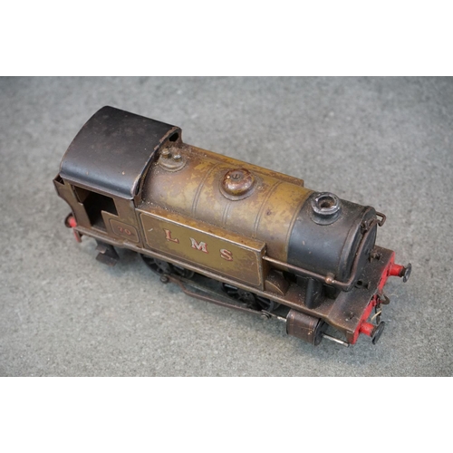 19 - Two Hornby O gauge locomotives to include LMS 70 and clockwork Type 40 BR 82011 in black livery, bot... 