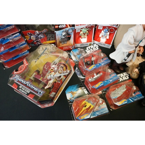 431 - Star Wars - Collection of mixed toys to include 9 x Mattel Hot Wheels (Sith Infiltrator, Republic Gu... 