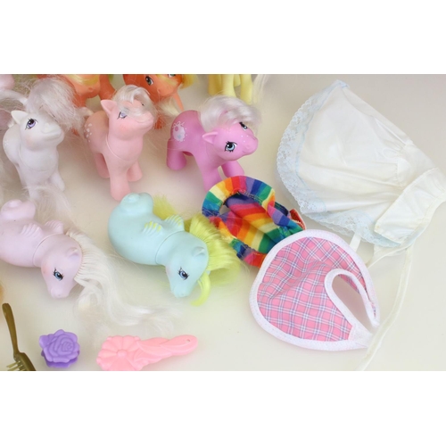 414 - My Little Pony - Collection of 13 original Hasbro MLP ponies and sea horses plus a group of accessor... 