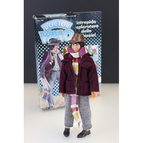 417 - Boxed Harbert Doctor Who 742 Doctor Who figure with original hat and scarf accessory, figure gd, box... 