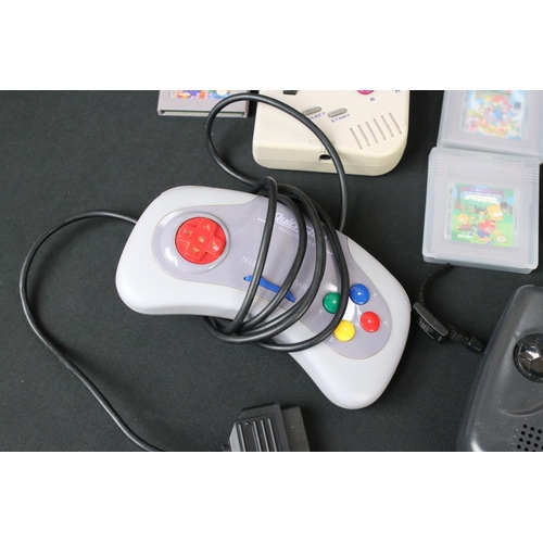 501 - Retro Gaming - Three games consoles to include Sega Game Gear with 4 x games (Lemmings, Sonic The He... 