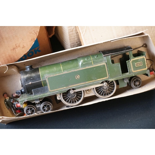 54 - Collection of Hornby O gauge model railway to include 4-4-2 GWR 2221 locomotive, tin plate Wembley p... 