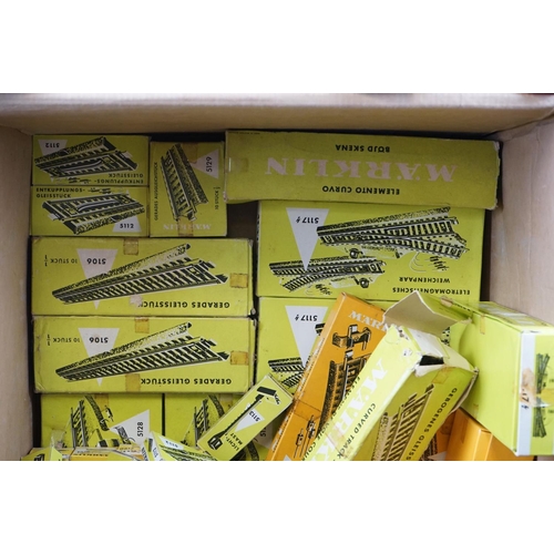 61 - Collection of boxed and unboxed Marklin HO gauge model railways and accessories, to include various ... 