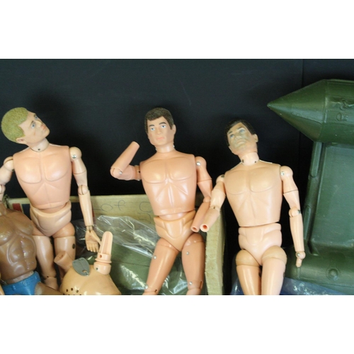 551 - Action Man - Large quantity of original accessories to include clothing, weapons, boots, helmets, ra... 