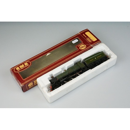 115 - Two boxed Airfix OO gauge locomotives to include 54101-9 Diesel AIA-AIA BR green and 54124-2 Llantho... 