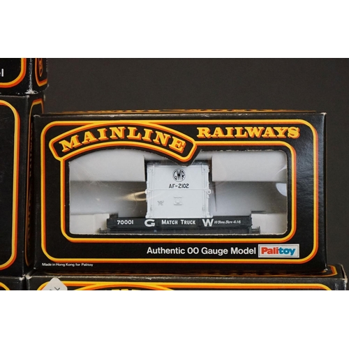 48 - 33 Boxed Palitoy Mainline OO gauge items of rolling stock to include wagons and vans featuring 37433... 
