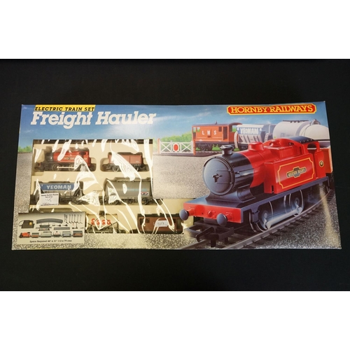 125 - Two boxed Hornby OO gauge electric train sets to include R778 The Flying Scotsman and RF851 Freight ... 