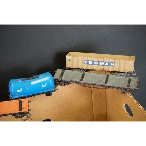 72 - Around 55 OO gauge items of rolling stock to include various kit built examples, Lima, Hornby Dublo,... 