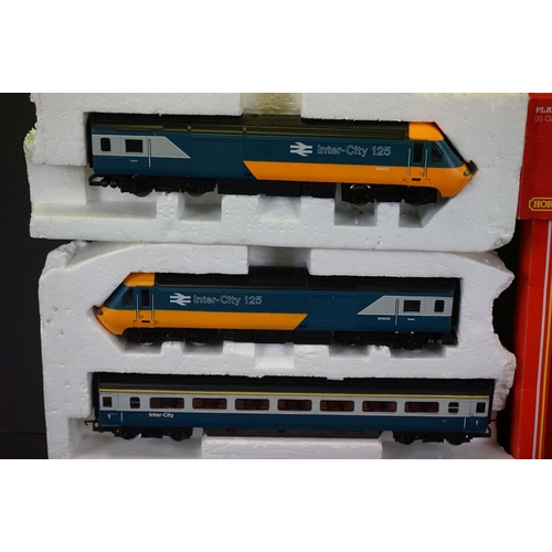 75 - Quantity of OO gauge model railway to include 6 x Hornby & Triang locomotives featuring Princess Eli... 