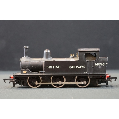 119A - Boxed Hornby OO gauge R255 0-4-0 ST Locomotive Loch Ness
