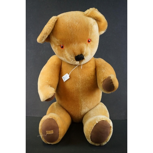207 - Large Merrythought teddy bear in vg condition, approx 30