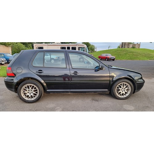 518 - 1999 VW Golf GTi 20v Turbo, 1781cc. Registration number V331 KVN. Chassis number WVWZZZ1JZYP168132. ... 