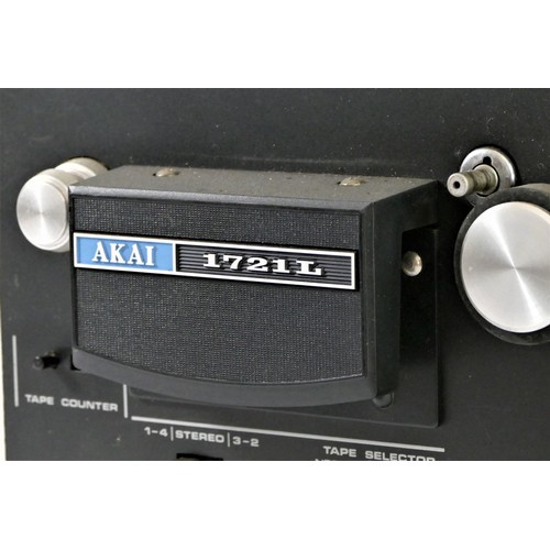 117 - A Akai 1721L 4 track stereophonic reel to reel player