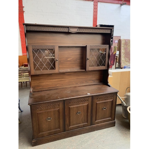 550 - An oak dresser