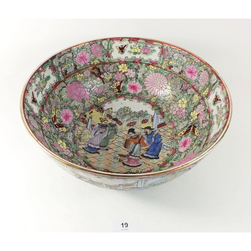 19 - A large modern Canton bowl painted dignitaries and flowers, 30cm diameter