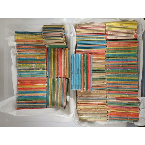538 - A box of Ladybird books, approx 285
