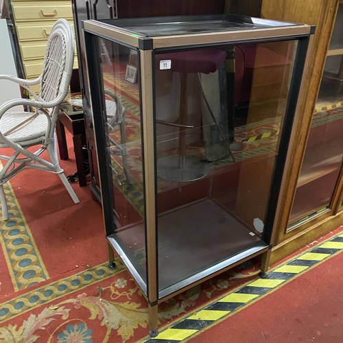 11 - Stainless steel display cabinet