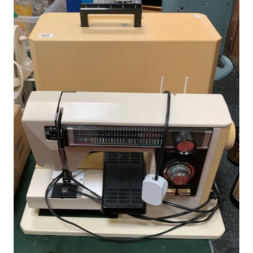 New Home RE3000 sewing machine with carry case