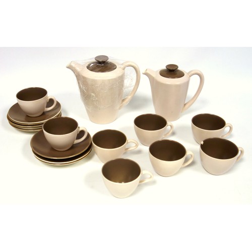 122 - Poole Pottery 16 piece brown tone coffee set with coffee cans, saucers, hot water and coffee pot (16... 