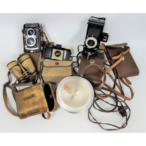 54 - Yashica 635 twin lens camera with lens hood, Kodak Brownie Six 20 folding pocket camera, as new, 127... 